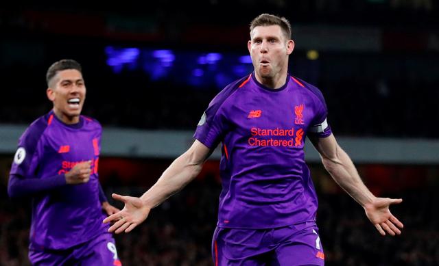 LPL黑马夺冠成功！Tarzan火影四杀，五年生涯终圆梦，BLG全面溃败