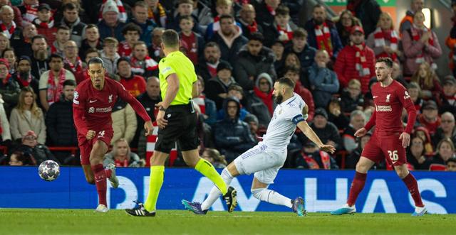 马尔卡宁33+7+4+2无缘今日最佳球员！因为爱德华兹25+9+7超越科比