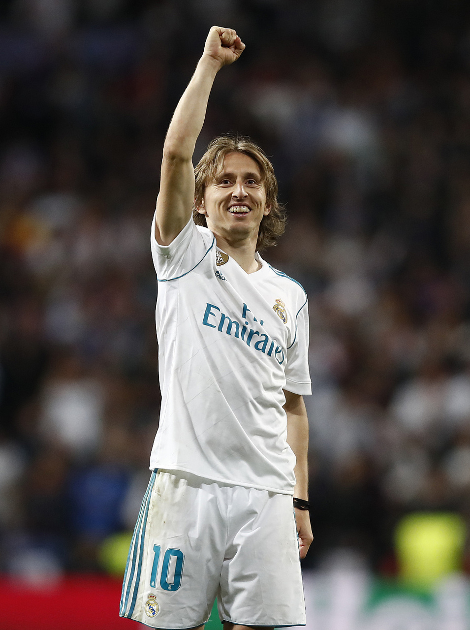 足协杯3-1,25岁阿森纳旧将利剑出鞘，率富勒姆淘汰英冠第2