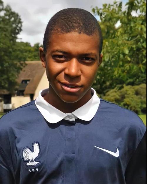 主动出击还是破罐子破摔？火箭后卫线难题背后的杜兰特坚守