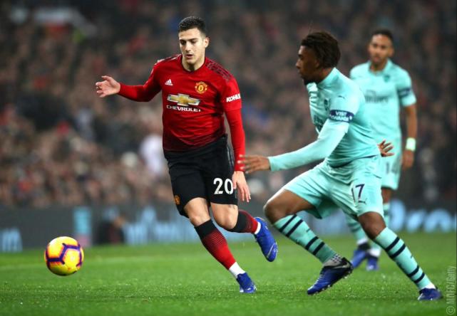 Doinb透露LPL官方下血本，10倍工资邀请顶级选手陪练，势必拿下S15冠军